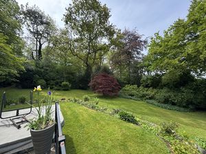 GARDEN TO WOODLAND- click for photo gallery